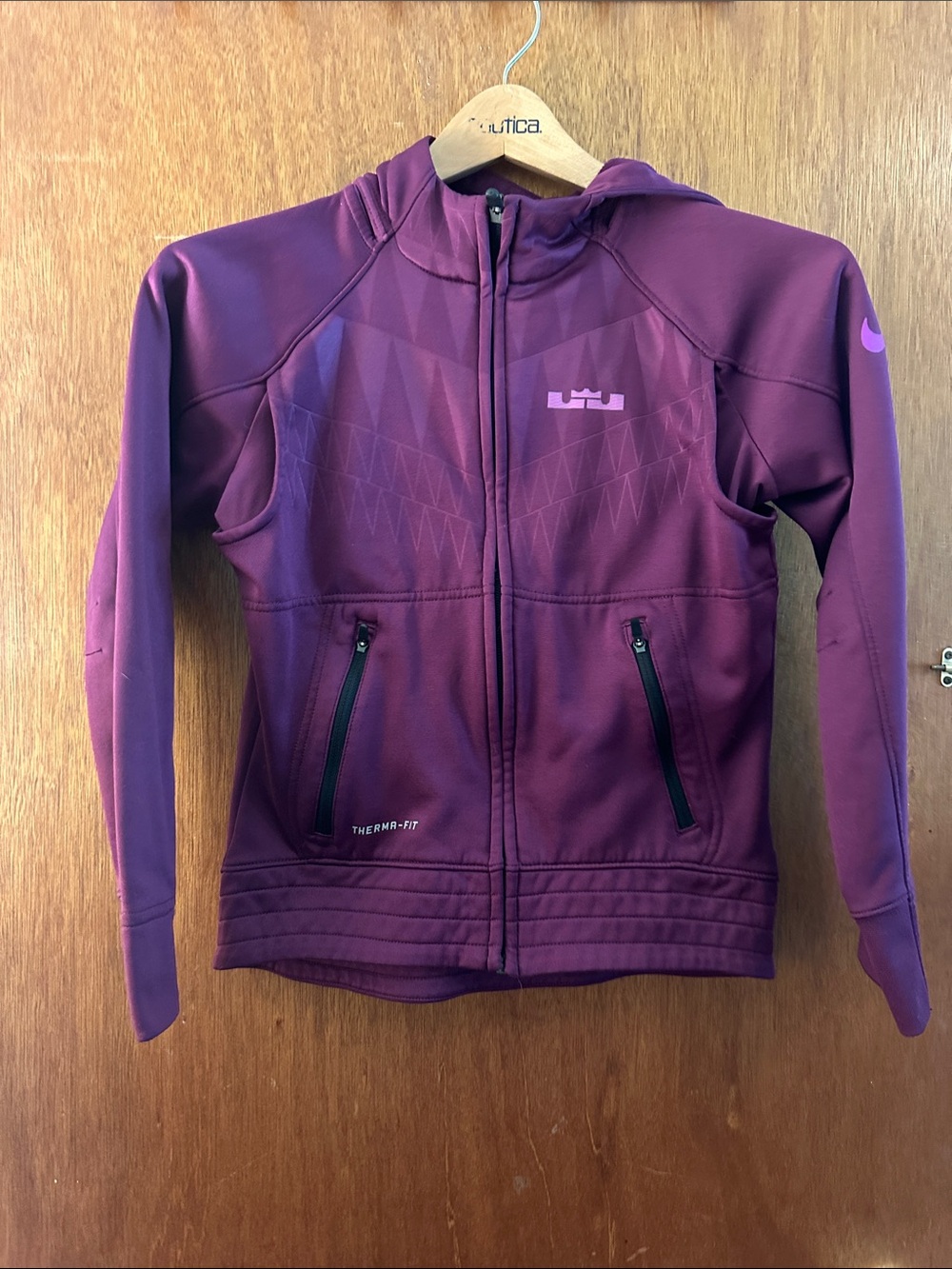 Nike Women's Maroon Full-Zip Thermo-FIT Hoodie Jacket